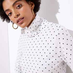 LOFT Navy dots White turtle neck tee XL